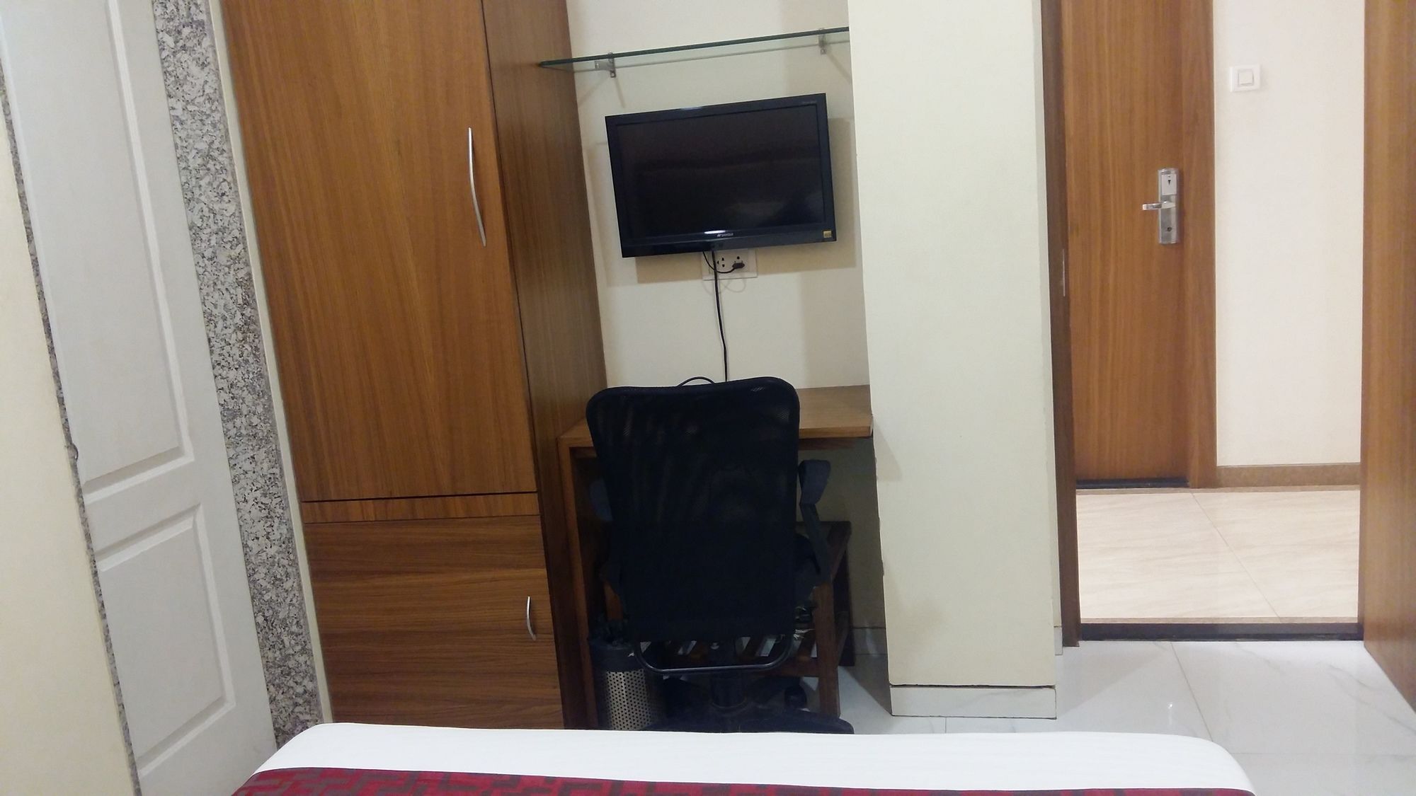 Hotel Address Inn Мумбай Екстериор снимка